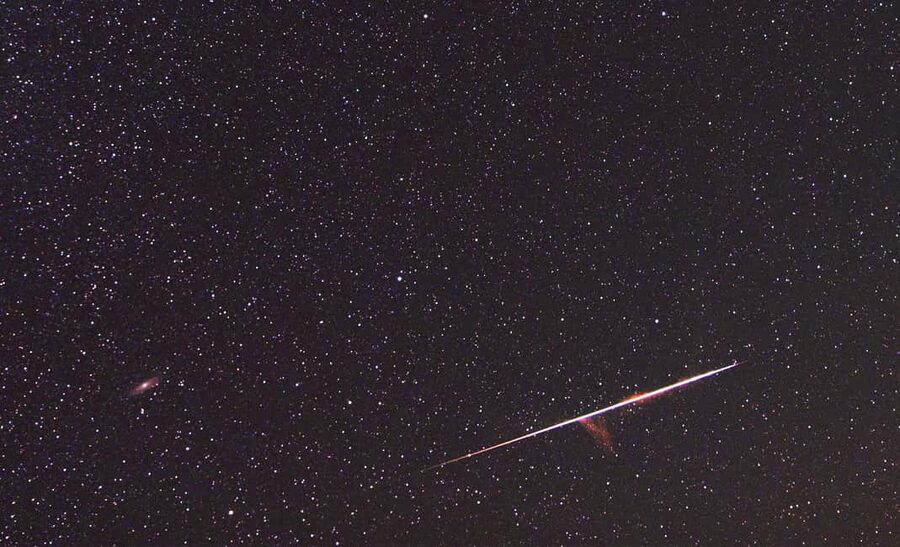 See the Perseid meteor shower in Madrid - Learning the summer sky as night falls
