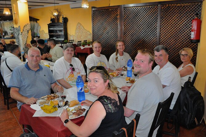 Self Drive Sunset & Stargazing in Teide National Park with Dinner - Stargazing with telescopes and laser talks