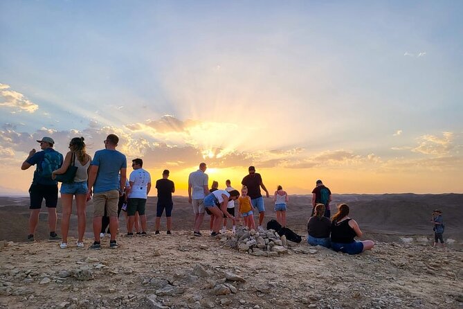 Star Watching Desert Adventure by Jeep with Dinner - Key details before you book