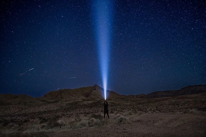 Star Watching Desert Adventure by Jeep with Dinner - Sunset, candlelight, and a Bedouin dinner