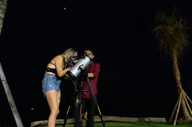 Stargazing Under the Bali Skies - Gab, Donny, and an easygoing astronomy lesson