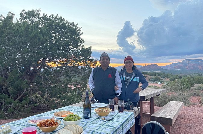 Sunset Sedona Sacred Places -gourmet picnic dinner and stargazing - Sunset, stargazing, and the spiritual side of Sedona