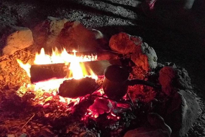 Sunset time Ramon Crater Jeep tour, bonfire and stargazing - What the $522 group price really means