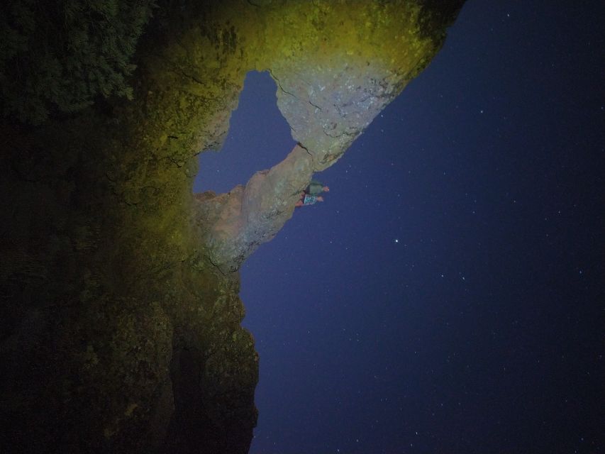 Tejeda: Sunset & Night Sky Guided Astronomy Hiking Tour - What the $71 price includes