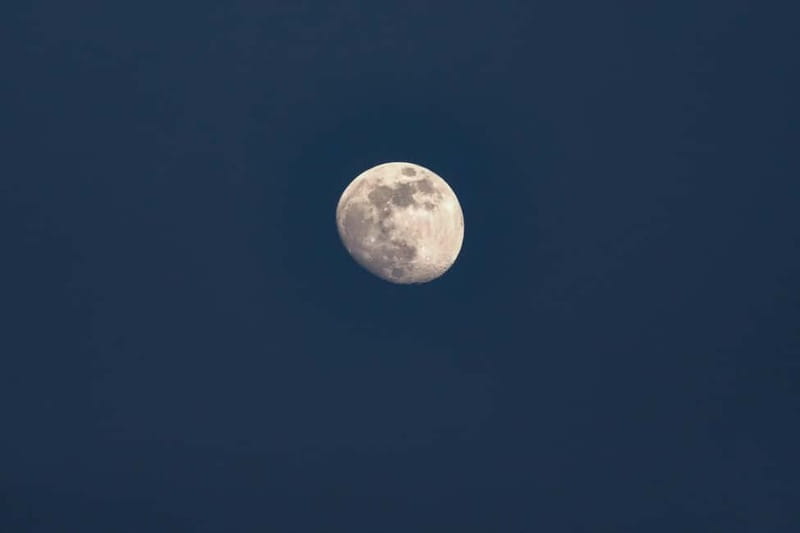 Tenerife: Stargazing Walk in Teide National Park - Group size, languages, and the personal photo