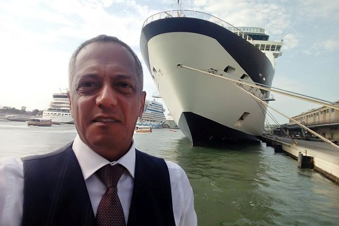 Transfer Celebrity Constellation Ravenna cruise terminal to Marco Polo airport - Meeting your driver at Ravenna cruise port