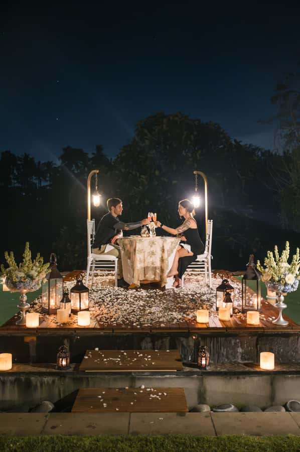 Ubud: Romantic Floating Dinner Under the Stars - Key details to know before booking