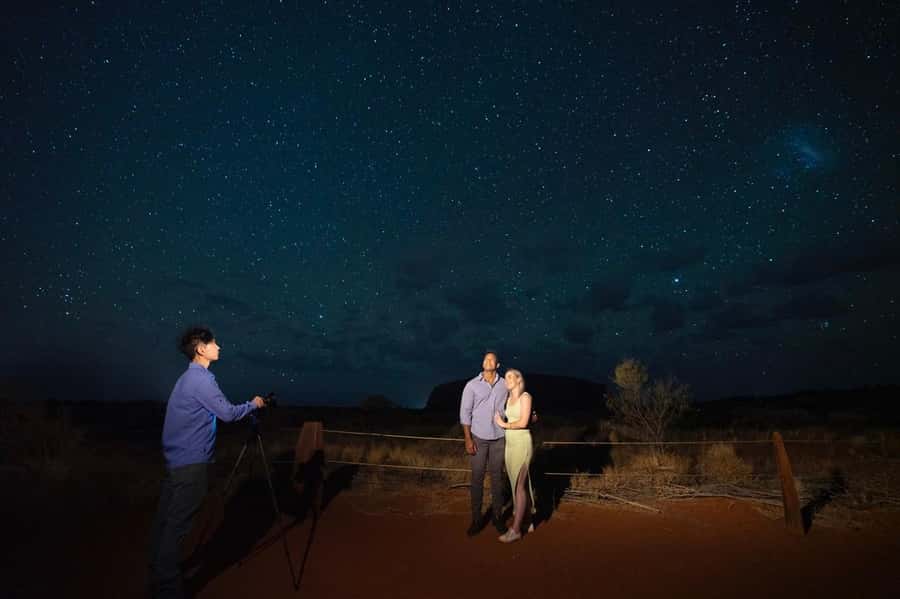 Uluru: National Park Astronomy Tour with Telescope and Photo - Bringing your own camera and phone