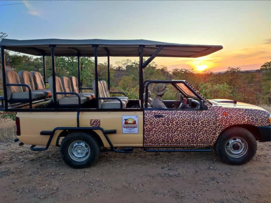 Victoria Falls: Bush Experience and Stargazing D-F-ES-GB - Booking details worth checking
